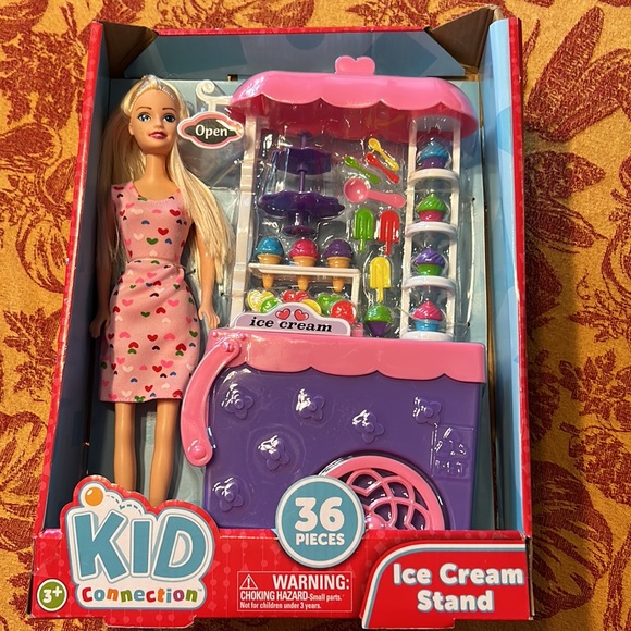 Kid Connection Fashion Doll with 36 Piece Ice Cream Set NIP Enjoy your Summer - Picture 2 of 8